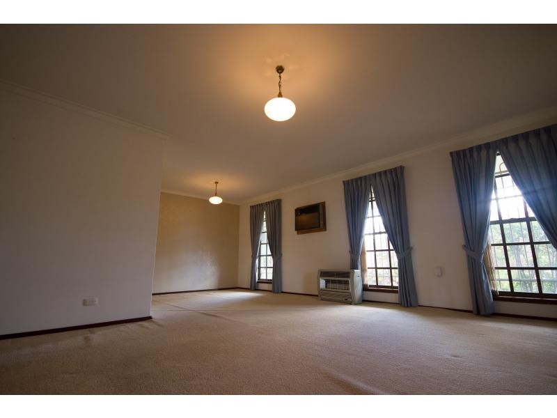 30 Hibiscus Drive, Forrestfield WA 6058