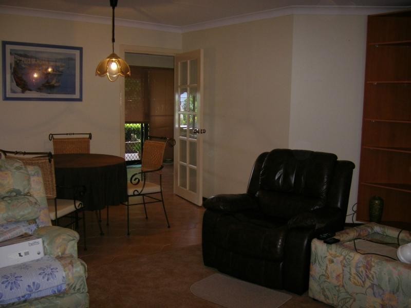 75 Buckingham Road, Swan View WA 6056