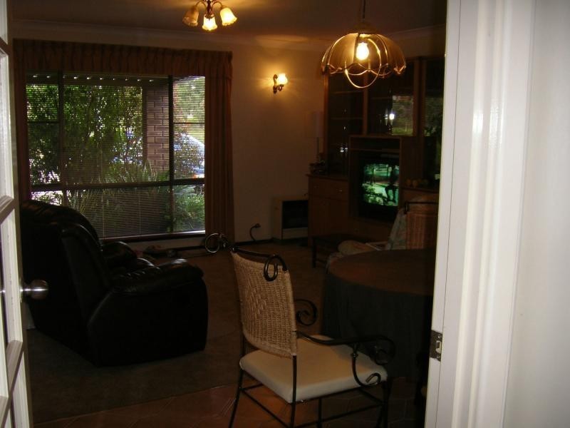 75 Buckingham Road, Swan View WA 6056