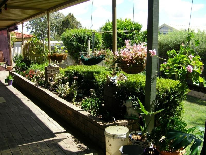 75 Buckingham Road, Swan View WA 6056