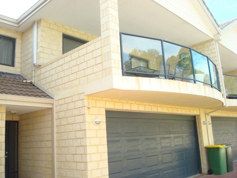 2/27 Cooper Street, Mandurah WA 6210
