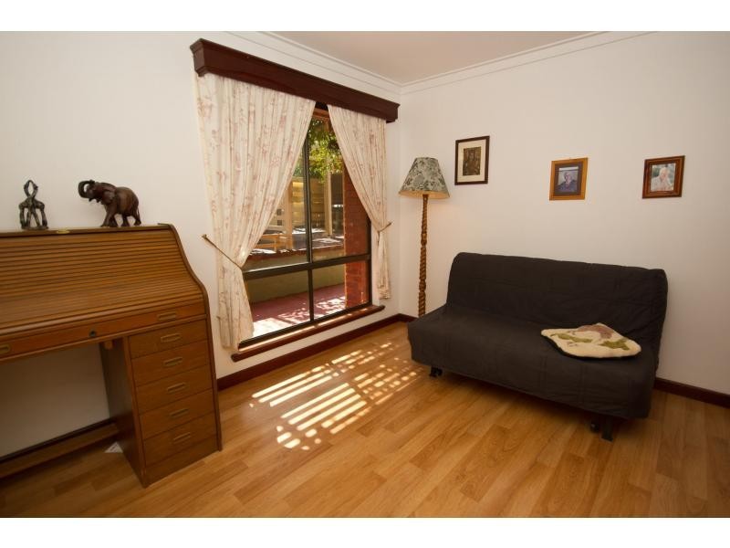 19 Vivian Way, Boya WA 6056