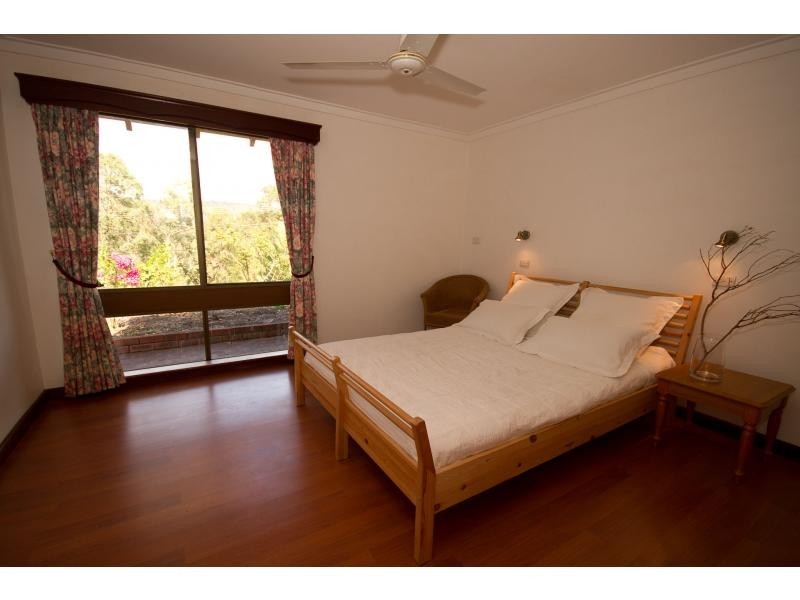 19 Vivian Way, Boya WA 6056