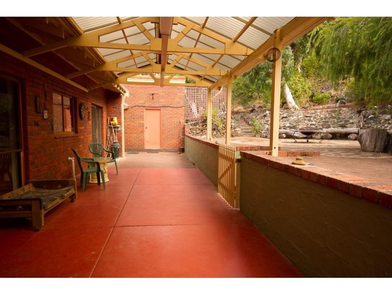 19 Vivian Way, Boya WA 6056