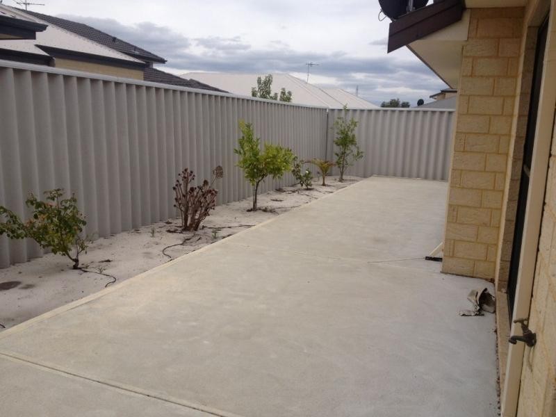 8 Fin Place, Beechboro WA 6063