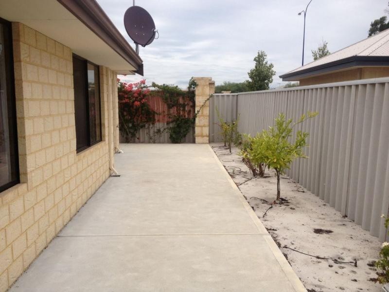 8 Fin Place, Beechboro WA 6063