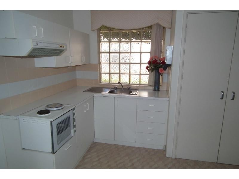 13/21 Dianella Drive, Dianella WA 6059