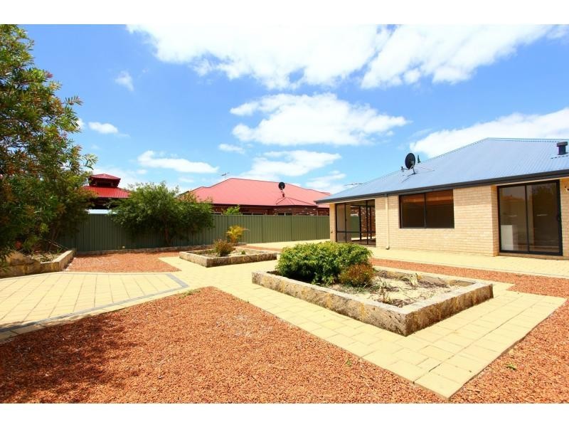 37 Froudist Circle, Southern River WA 6110