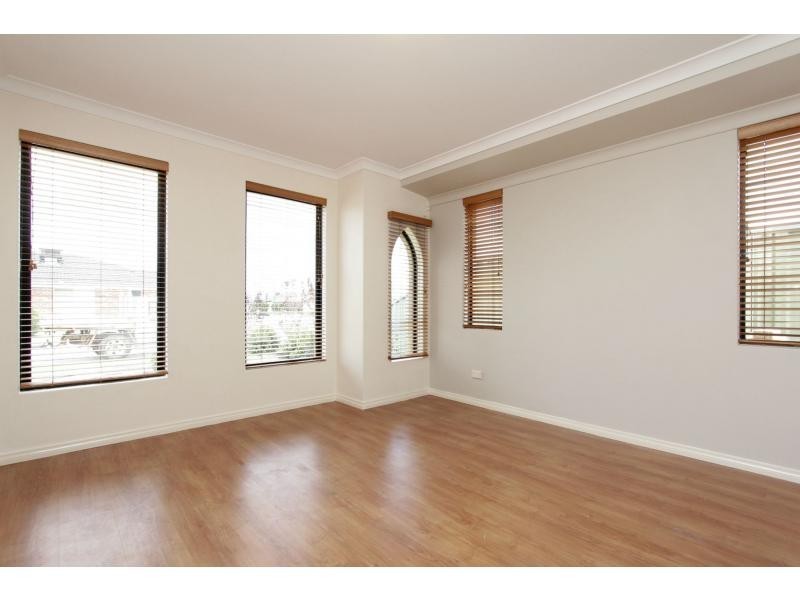 37 Froudist Circle, Southern River WA 6110