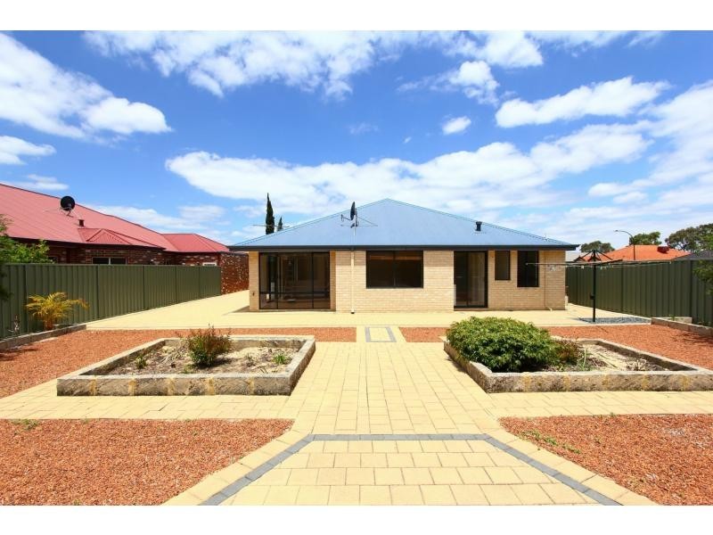 37 Froudist Circle, Southern River WA 6110