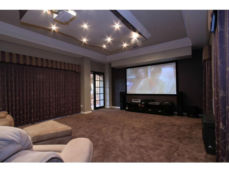 6 Aitape Vista, Dianella WA 6059