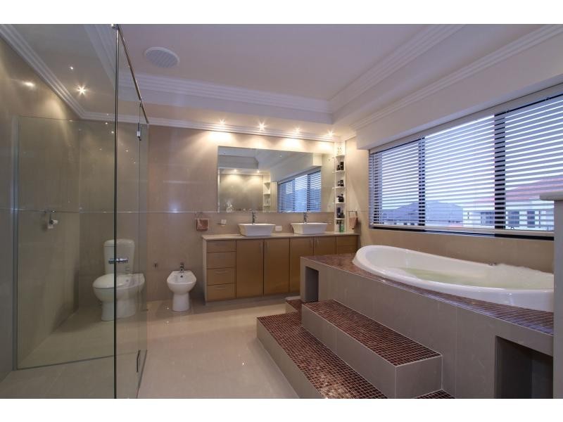 6 Aitape Vista, Dianella WA 6059