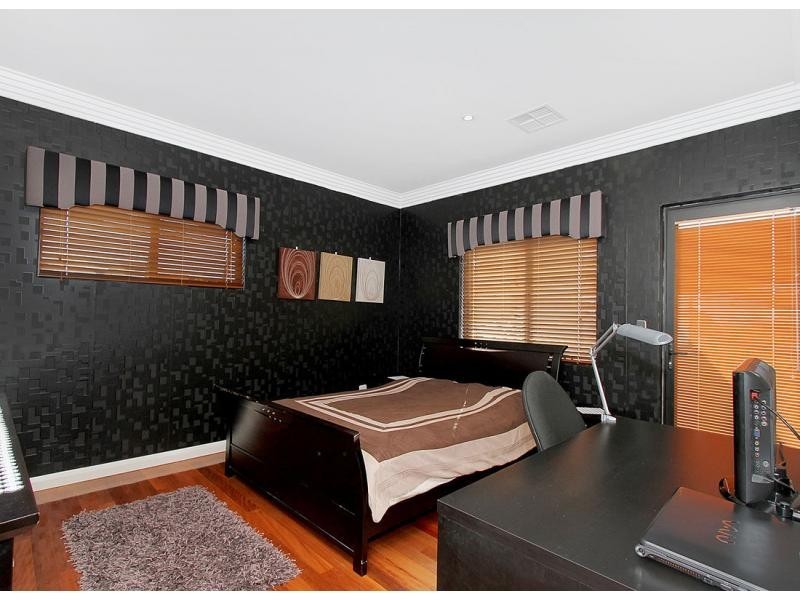 6 Aitape Vista, Dianella WA 6059