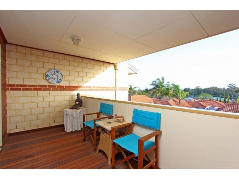 13c Muir Street, Innaloo WA 6018