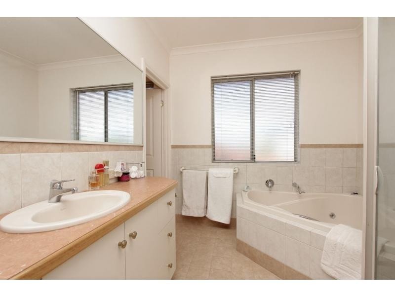 13c Muir Street, Innaloo WA 6018