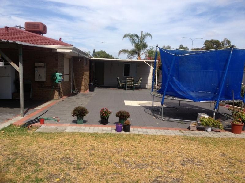 8 Gawler Place, Mirrabooka WA 6061