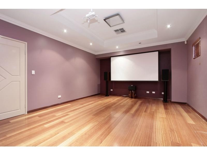 1 Cannon Street, Bayswater WA 6053