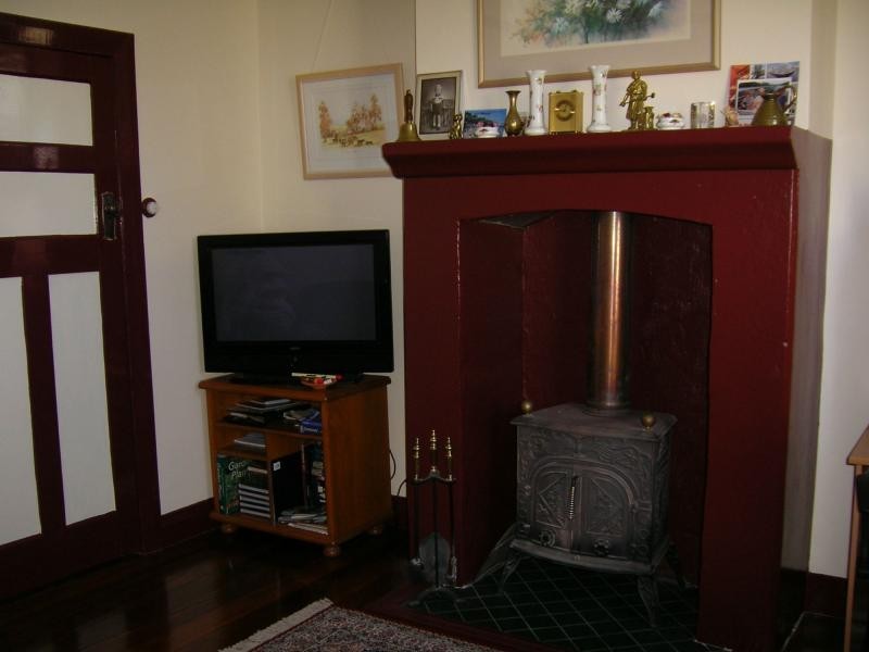 140 Queens Road, South Guildford WA 6055