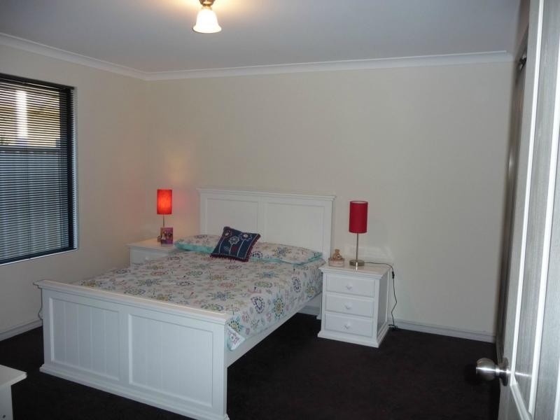 13 Kokoda Boulevard, Dianella WA 6059