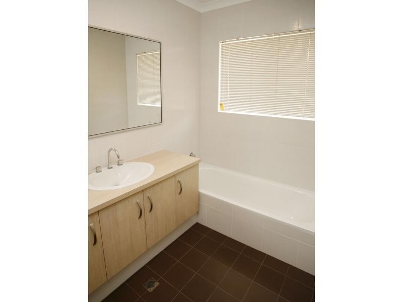 3/94 Kathleen Street, Bassendean WA 6054