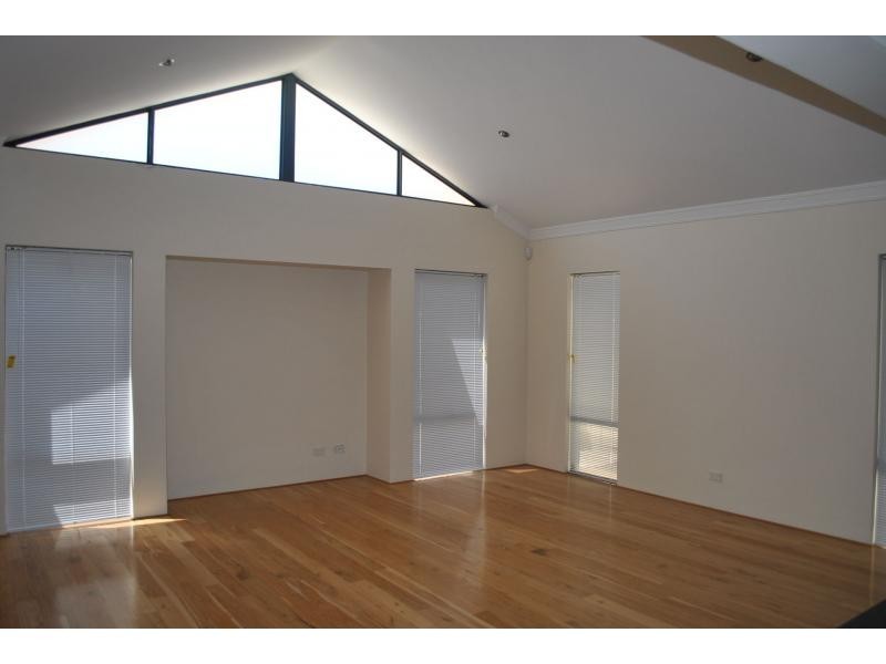 8 Mason Street, Mirrabooka WA 6061