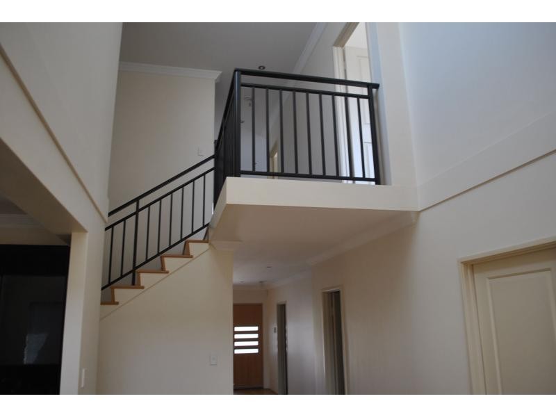 8 Mason Street, Mirrabooka WA 6061