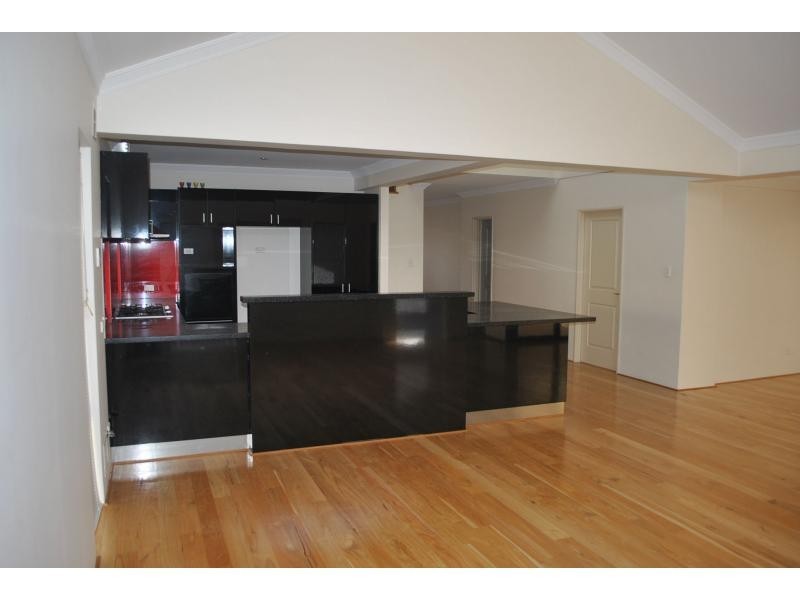 8 Mason Street, Mirrabooka WA 6061