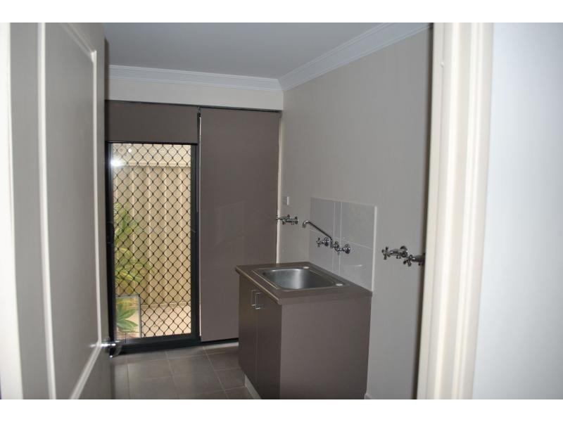 8 Mason Street, Mirrabooka WA 6061