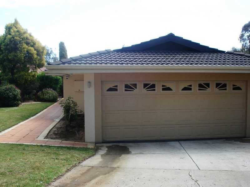 14 Loder Way, South Guildford WA 6055