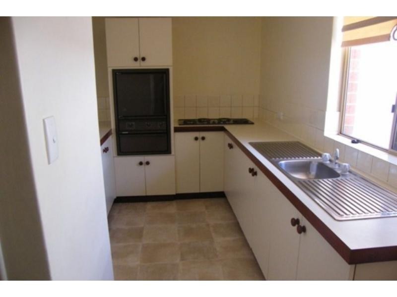 2/10 East Street, Guildford WA 6055