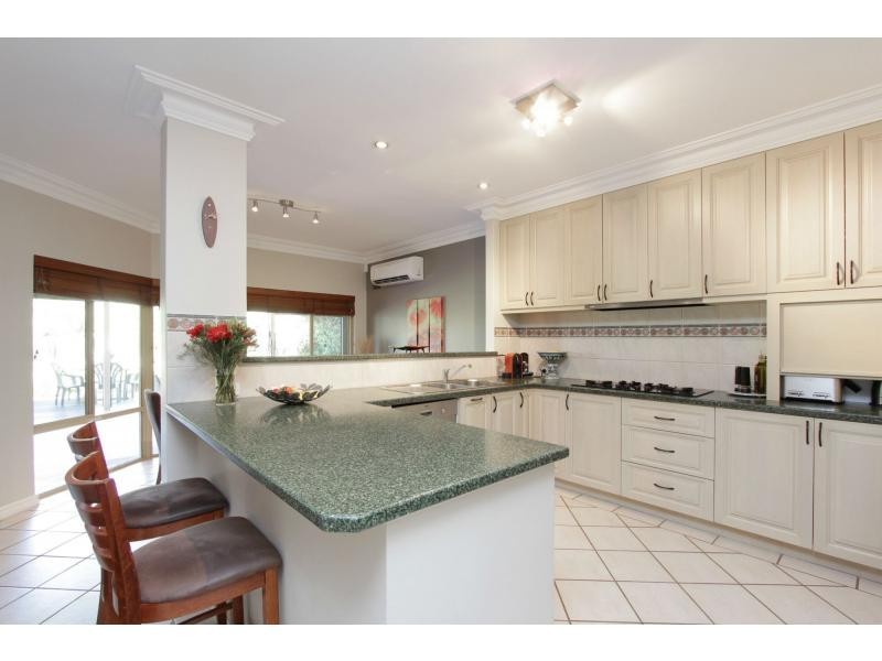 7 North Road, Bassendean WA 6054