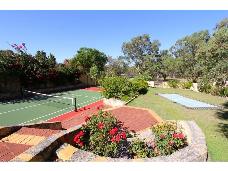 7 North Road, Bassendean WA 6054