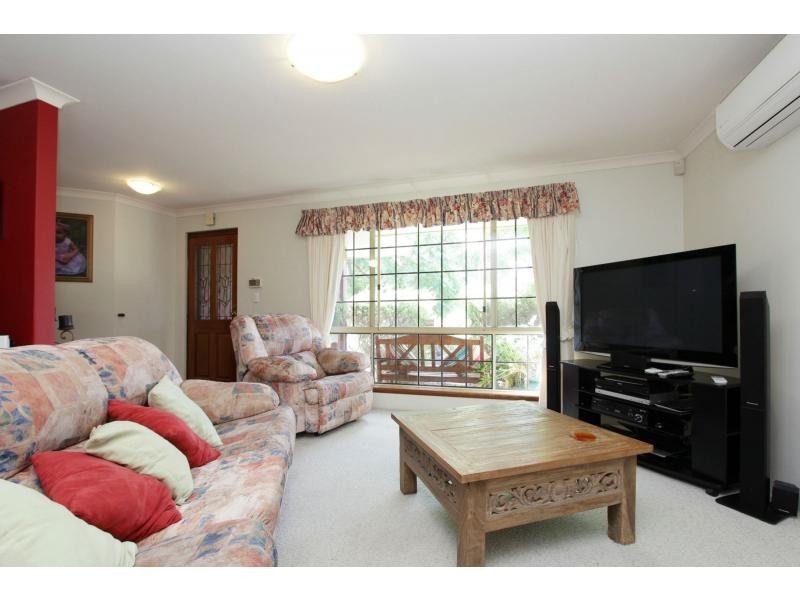 51 Addington Way, Marangaroo WA 6064