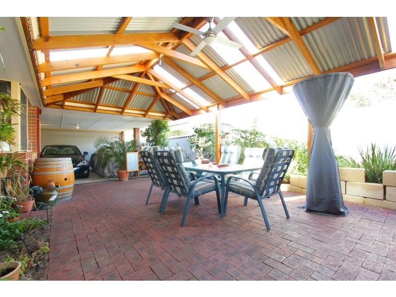 51 Addington Way, Marangaroo WA 6064