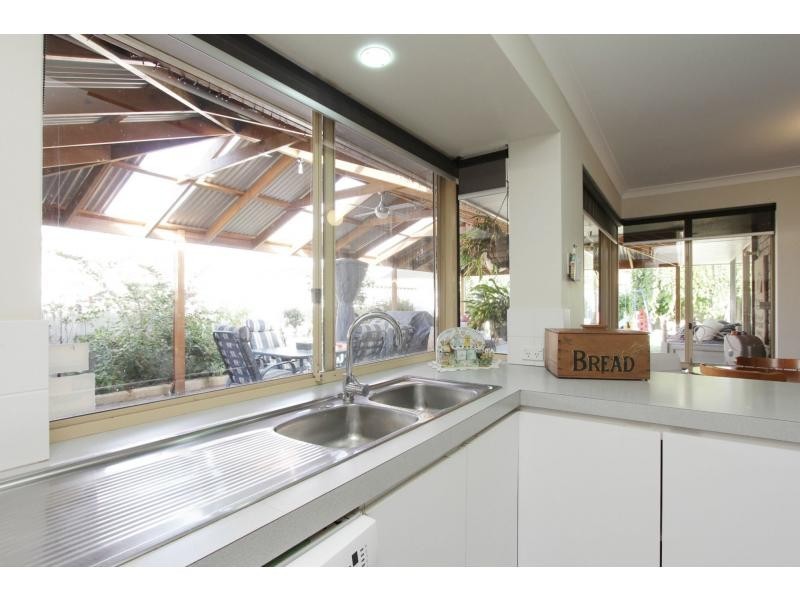 51 Addington Way, Marangaroo WA 6064