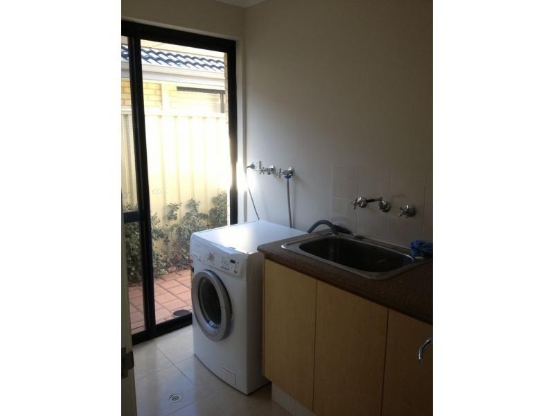 21 Waminda Way, Landsdale WA 6065