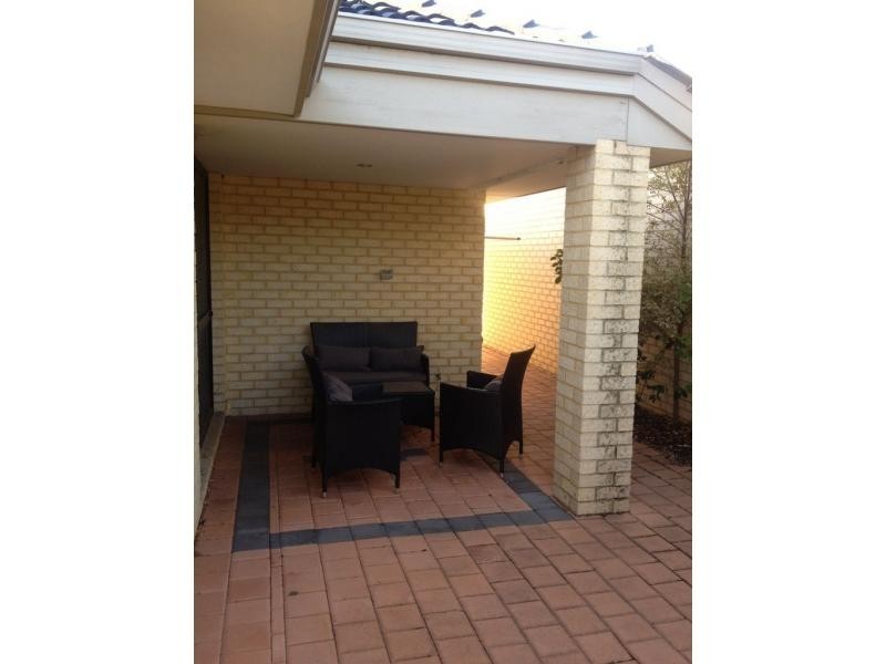 21 Waminda Way, Landsdale WA 6065