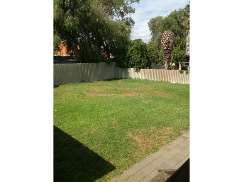 4 Philante Street, Falcon WA 6210