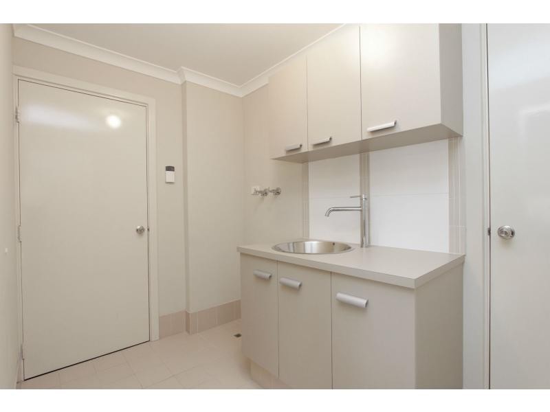 2/94 Kathleen Street, Bassendean WA 6054