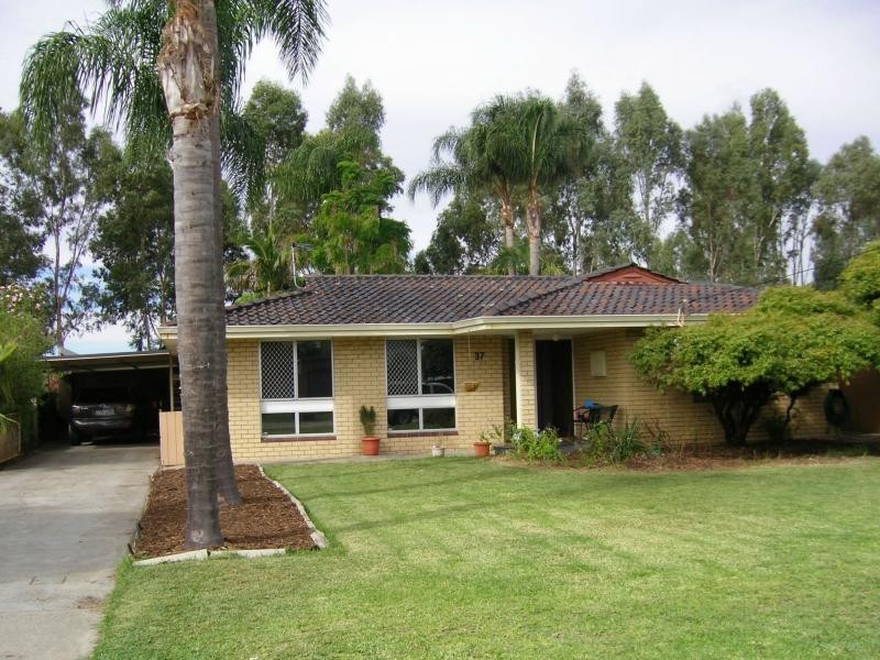 37 Gravity Street, Beckenham WA 6107