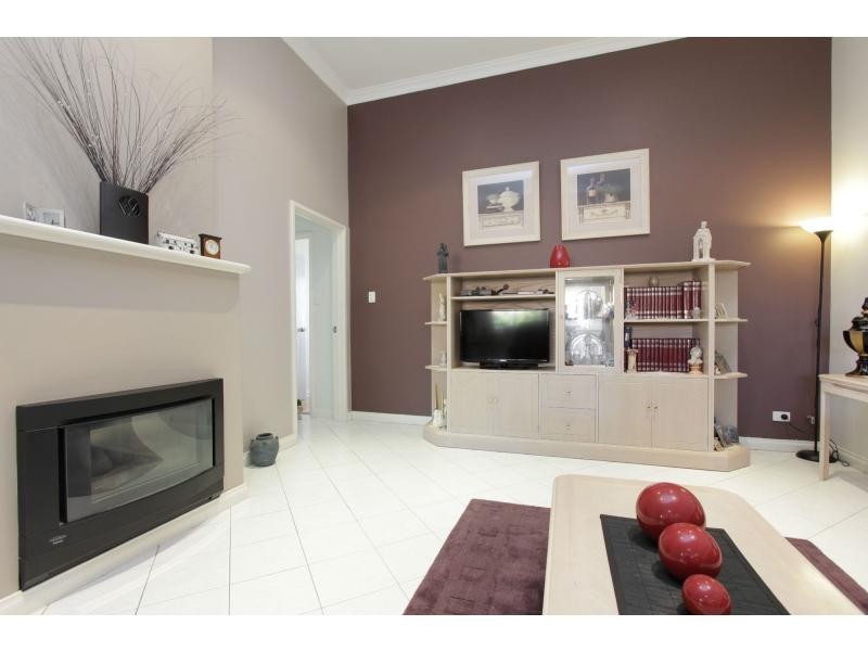 5 Buchanan Rise, Coogee WA 6166