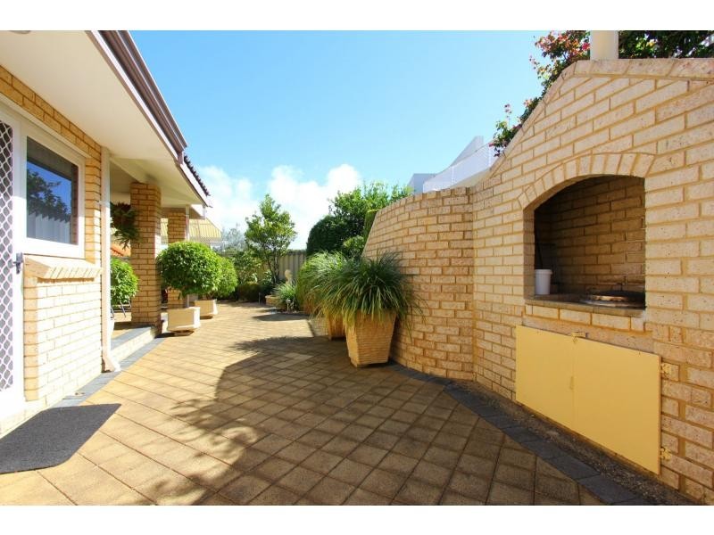 5 Buchanan Rise, Coogee WA 6166