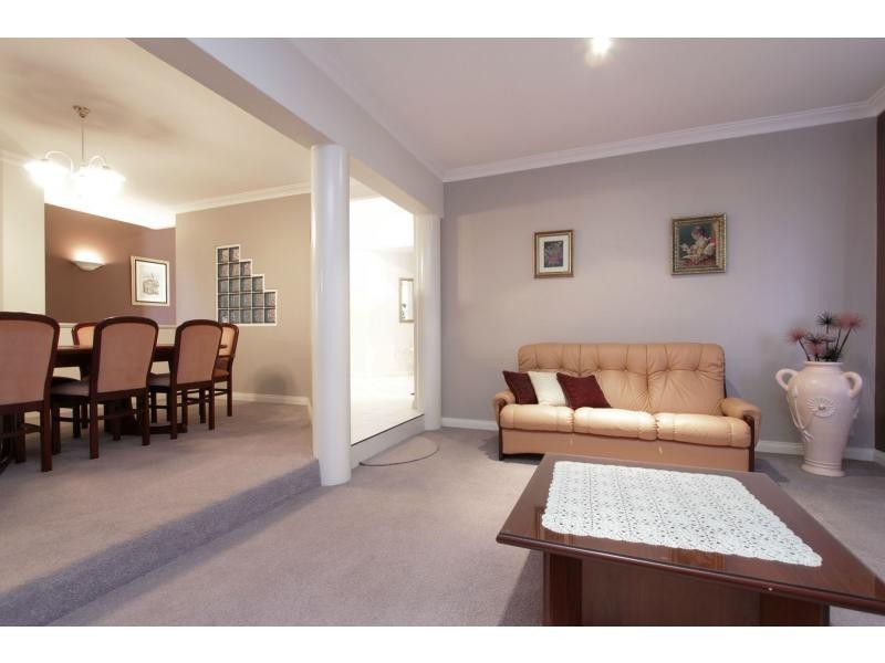 5 Buchanan Rise, Coogee WA 6166