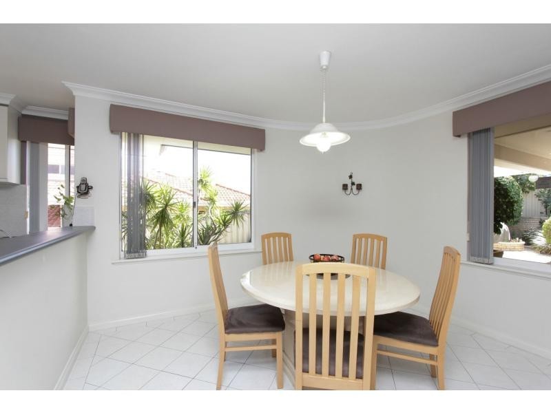 5 Buchanan Rise, Coogee WA 6166