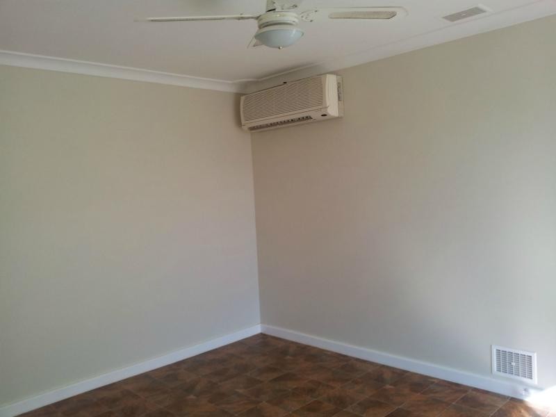 41 Connell Way, Girrawheen WA 6064