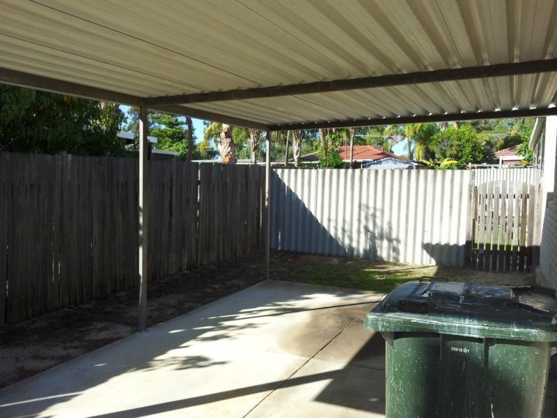 41 Connell Way, Girrawheen WA 6064