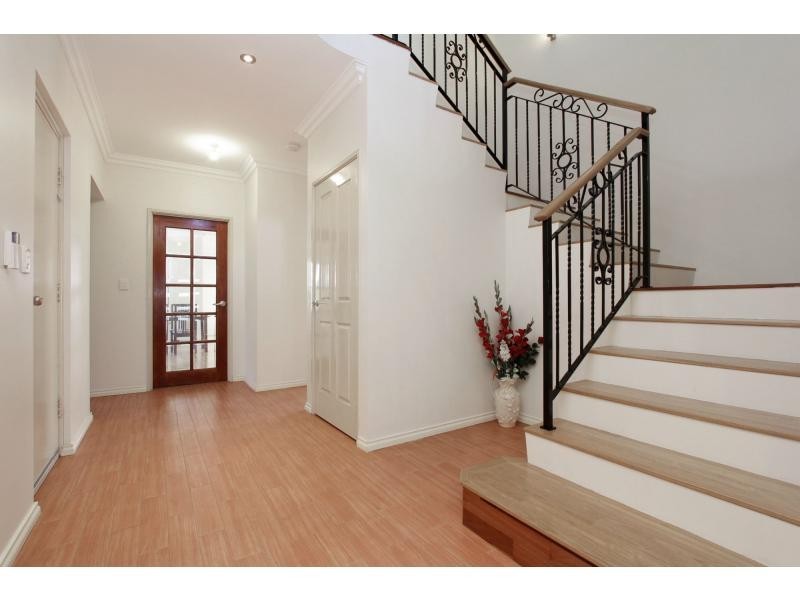 1 Cannon Street, Bayswater WA 6053