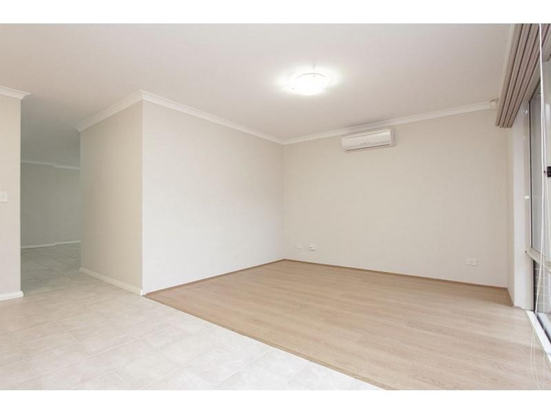 2/4 Saleham St, Lathlain WA 6100