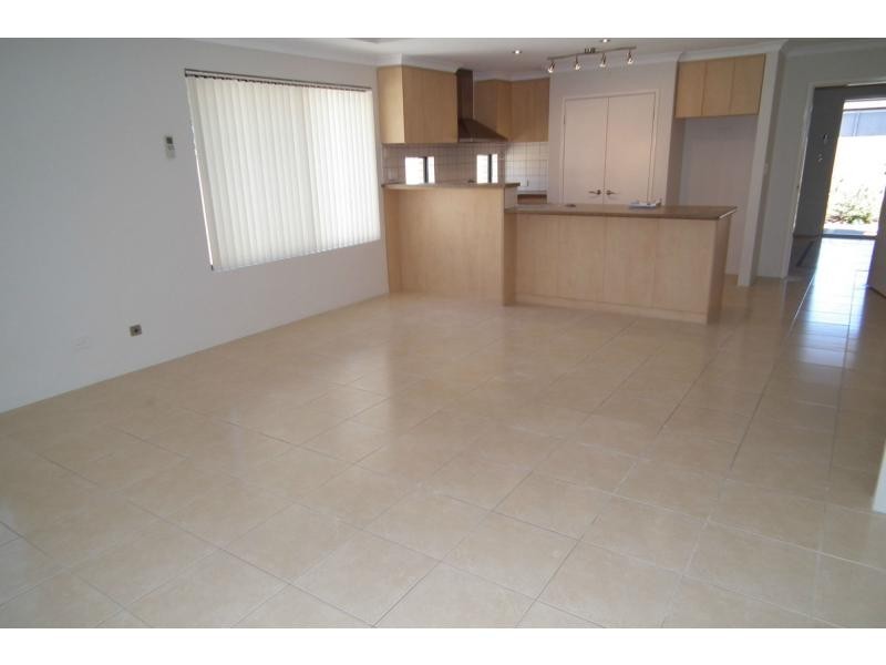 21 Waminda Way, Landsdale WA 6065