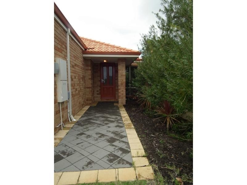 26B Sacramento Parade, Hocking WA 6065